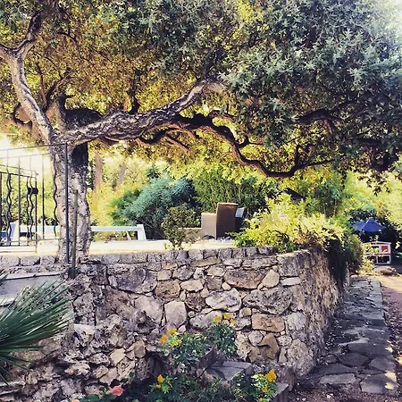 Bed & Breakfast Charme Et Detente 3*