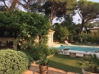 Bed & Breakfast Charme Et Detente 3*