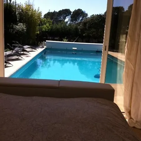 Charme Et Detente Bed and Breakfast Saint-Raphaël