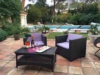 Bed and Breakfast Charme Et Detente 3*